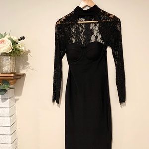 Gorgeous little black dress